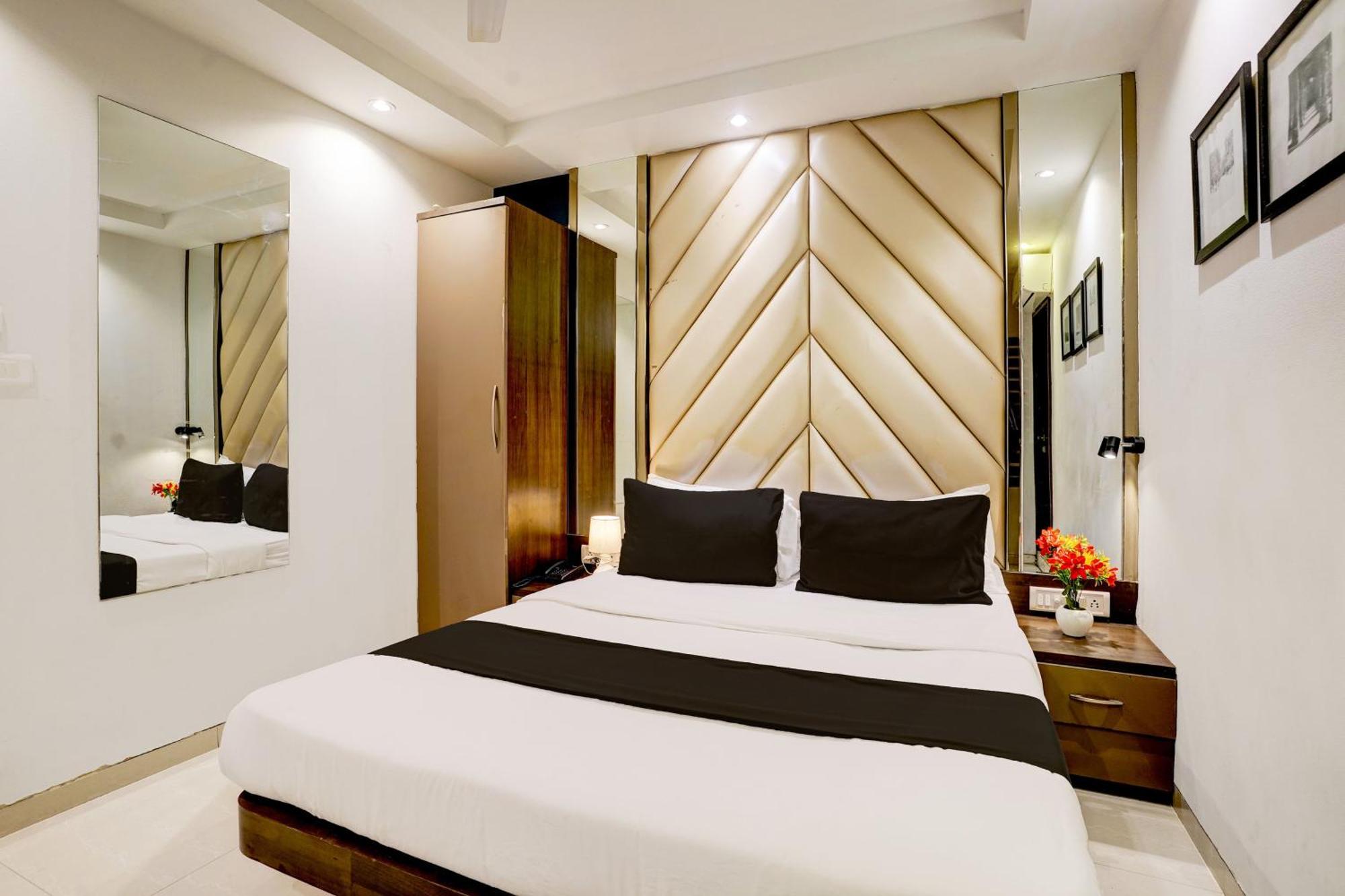 Super Hotel O Mumbai Central Formerly Park Palace Kültér fotó